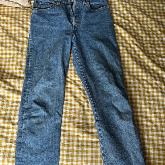 Levi's 501 Original Jeans - Picture 2 of 4